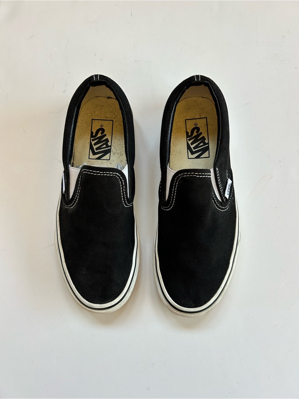 Vans Classic Slip-On Sneakers in Black